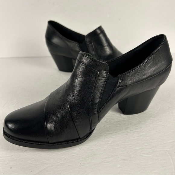 BareTraps Elegant Black Women's Heeled Shoes 8 - Picture 2 of 7